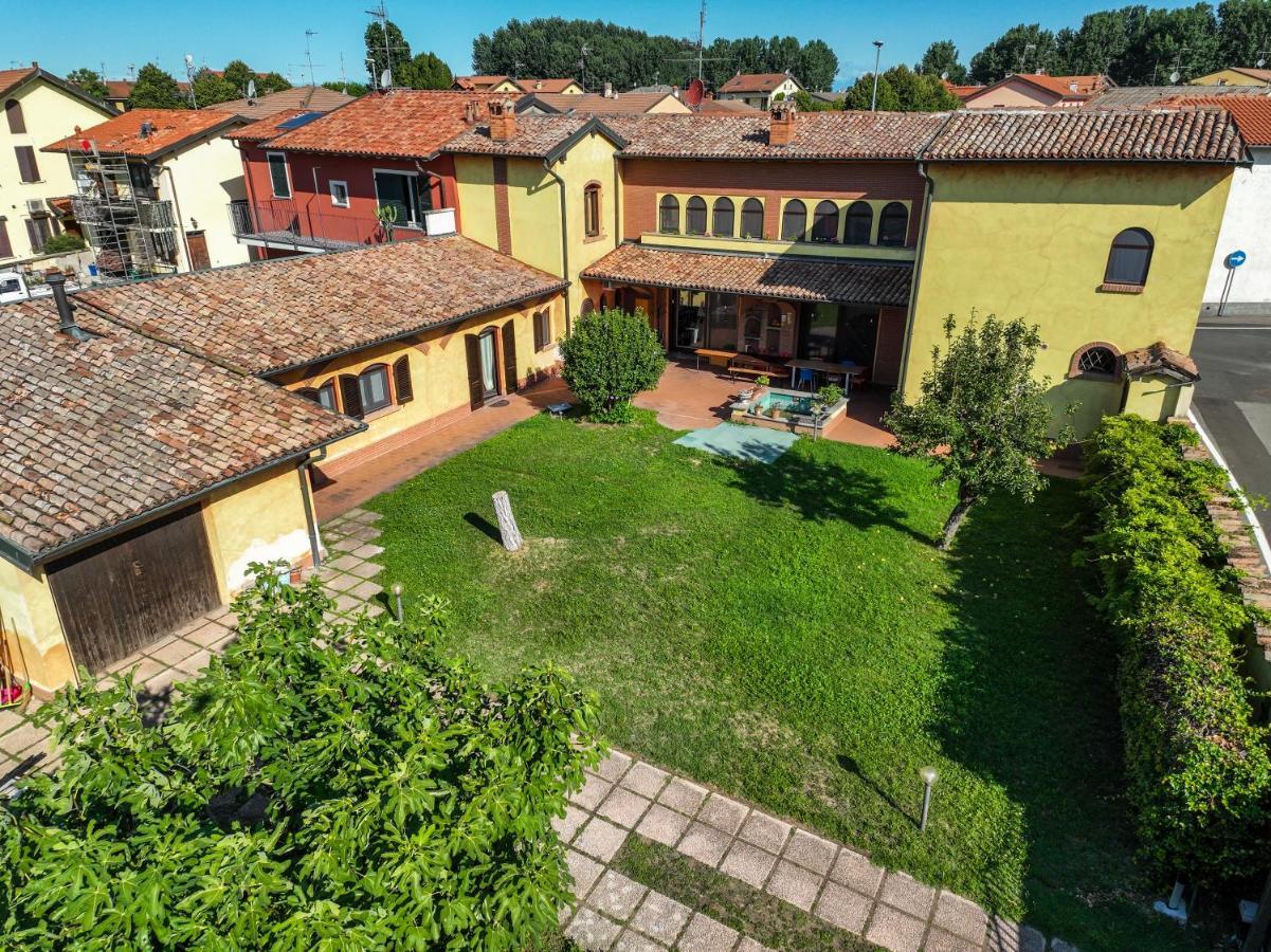 Villa Ambra B&B Siviglia Vermezzo Esterno foto